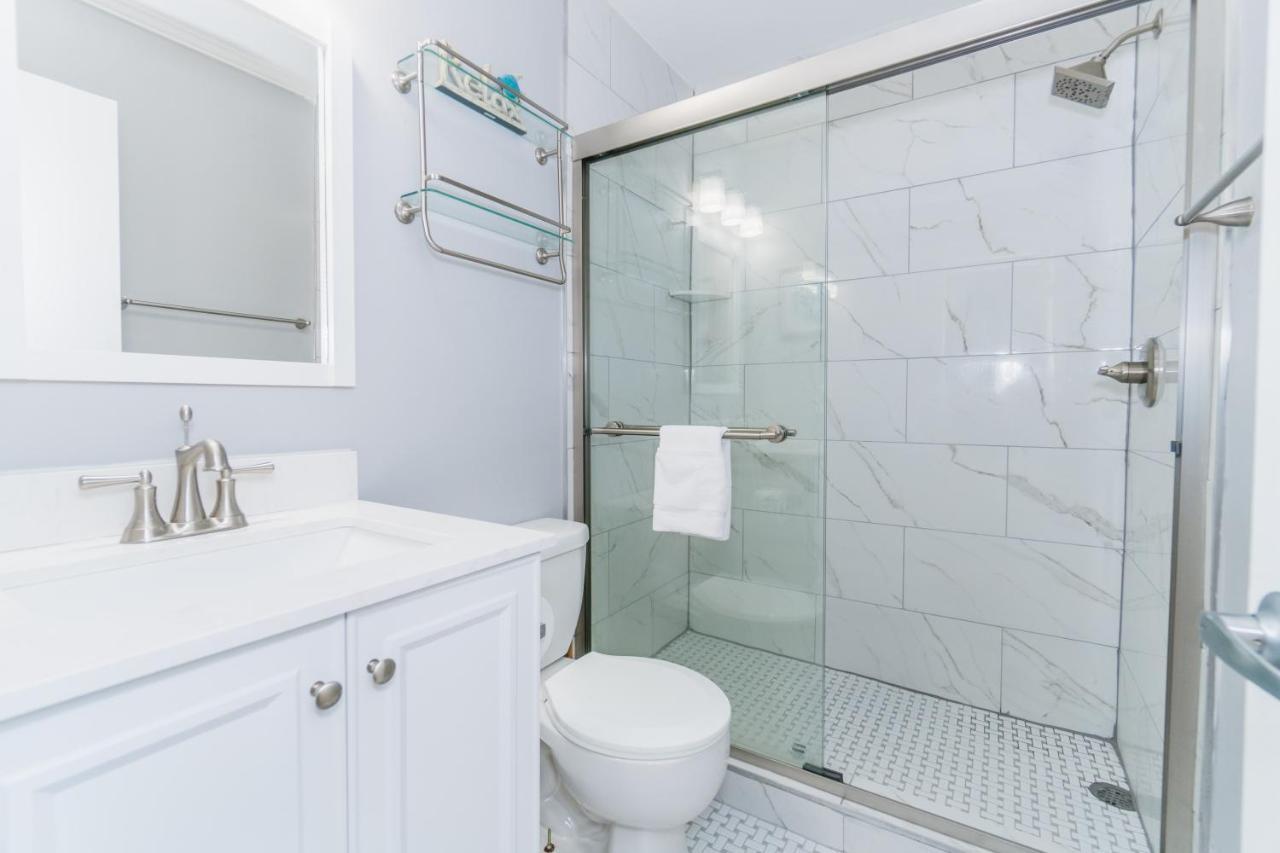 הילטון הד איילנד Stunning Views!!-Oceanfront Villa-Heated Pool-Private Balcony-Tiki Bar-Walk To Coligny Plaza מראה חיצוני תמונה